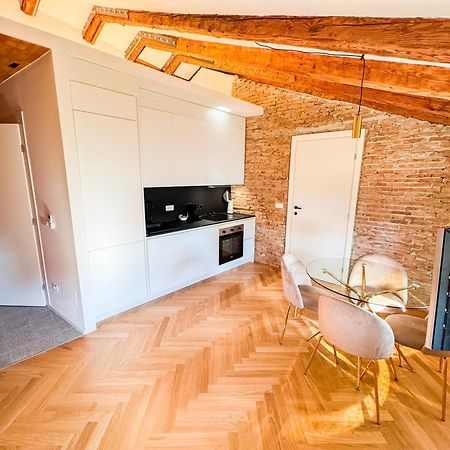 Trieste Boulevard Apartments Екстер'єр фото