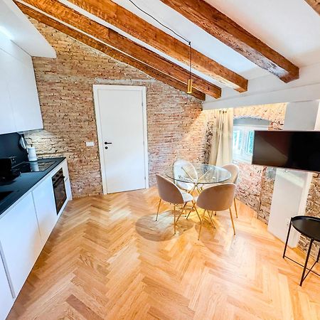 Trieste Boulevard Apartments Екстер'єр фото